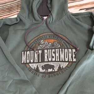 Mount Rushmore Graphic Hoodie - Green